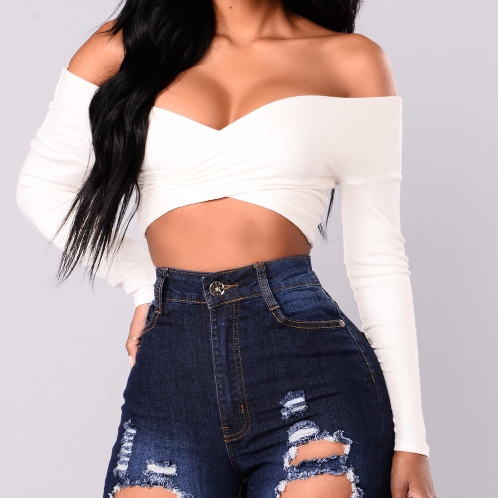 Myina Criss Cross Top (M)
